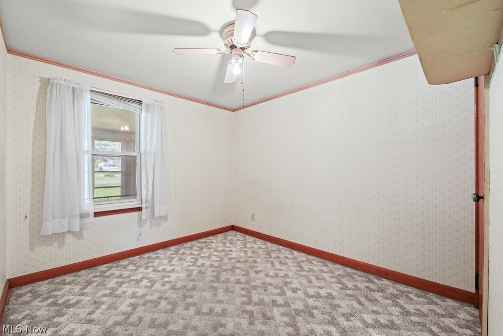 1025 S 12th Street Sebring OH 44672