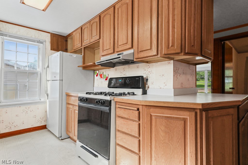 1025 S 12th Street Sebring OH 44672