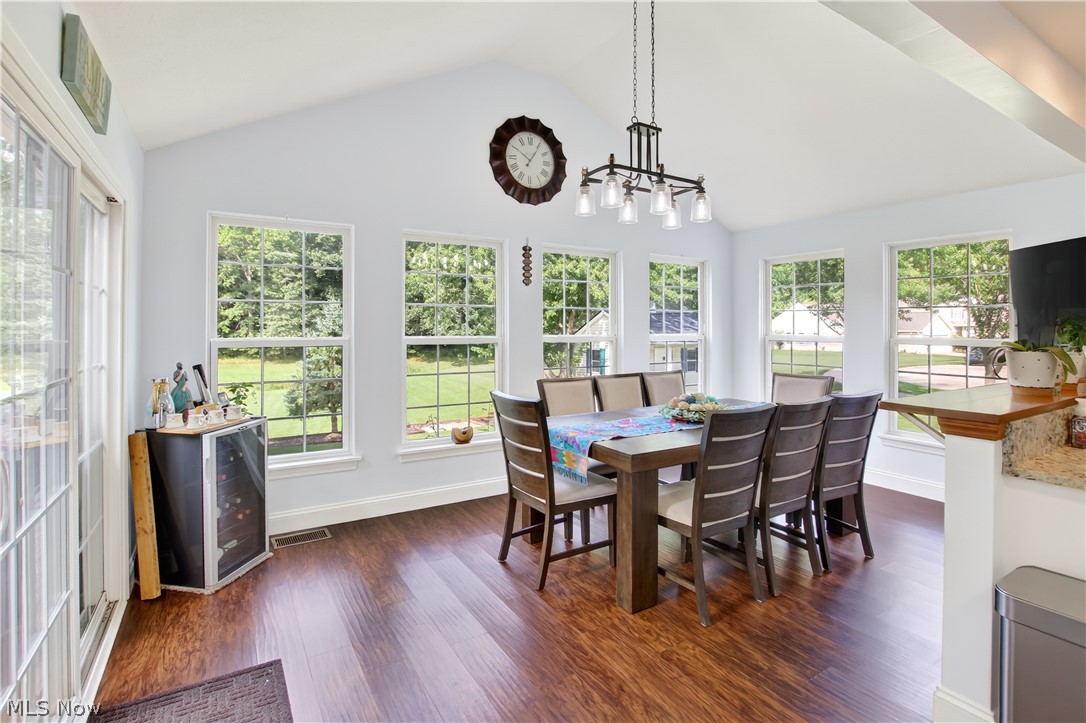 5166 Weatherstone Drive North Ridgeville OH 44039