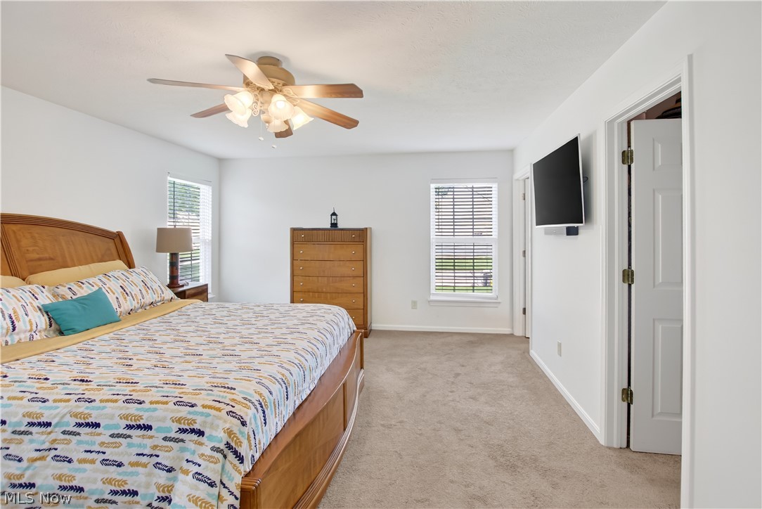 5166 Weatherstone Drive North Ridgeville OH 44039