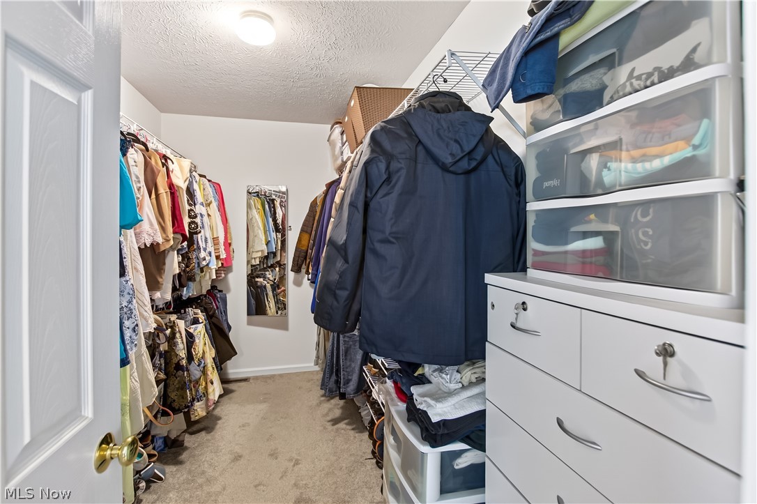 5166 Weatherstone Drive North Ridgeville OH 44039