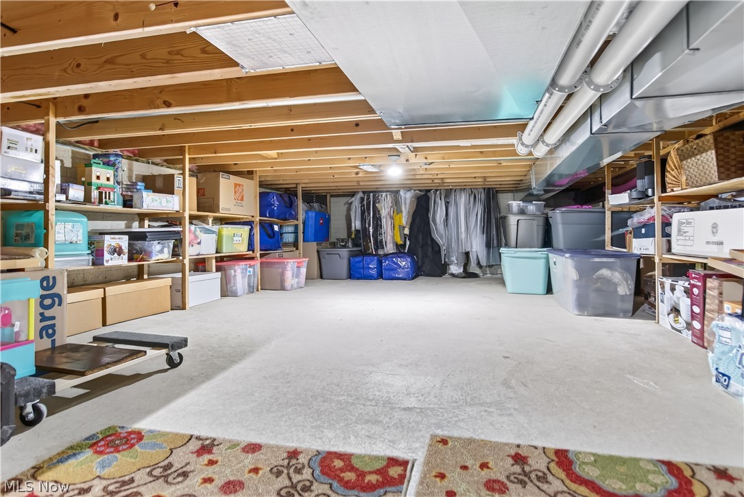 5166 Weatherstone Drive North Ridgeville OH 44039