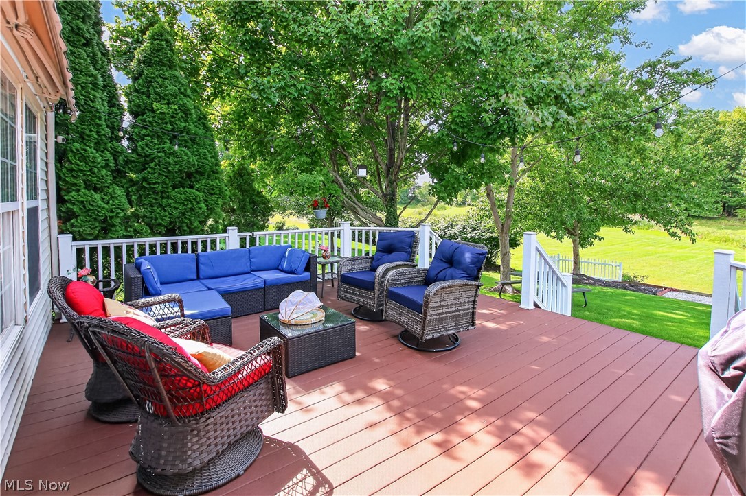 5166 Weatherstone Drive North Ridgeville OH 44039