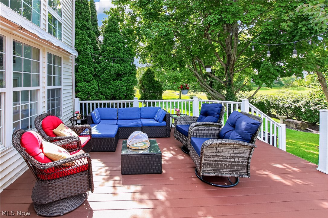 5166 Weatherstone Drive North Ridgeville OH 44039
