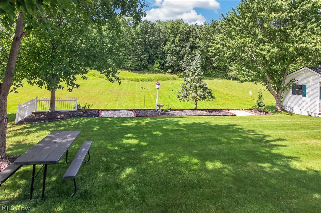 5166 Weatherstone Drive North Ridgeville OH 44039