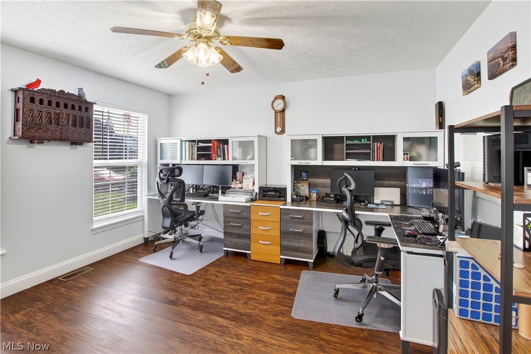 5166 Weatherstone Drive North Ridgeville OH 44039