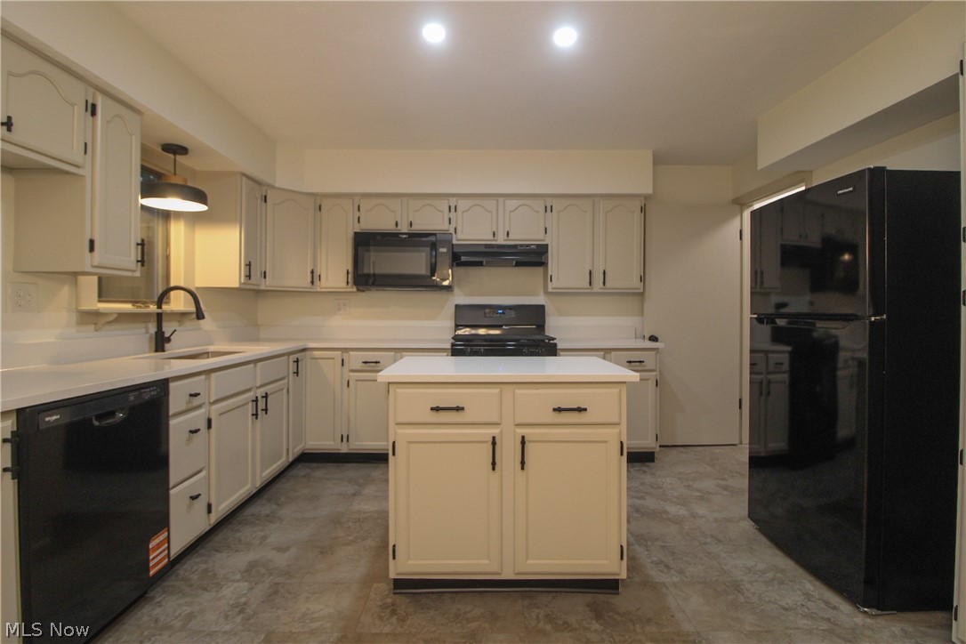 6707 James Street Poland OH 44514