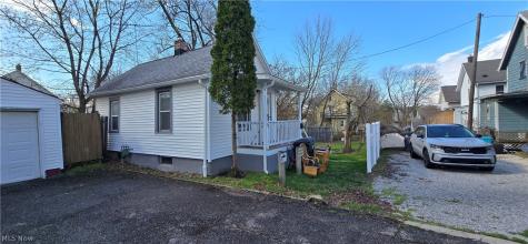850 Kling Street Akron OH 44311