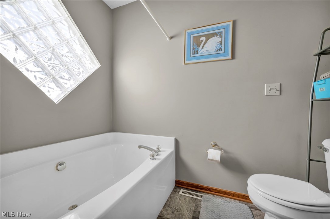 12804 Heritage Trail North Royalton OH 44133