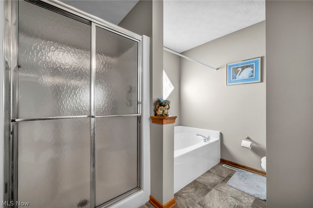 12804 Heritage Trail North Royalton OH 44133