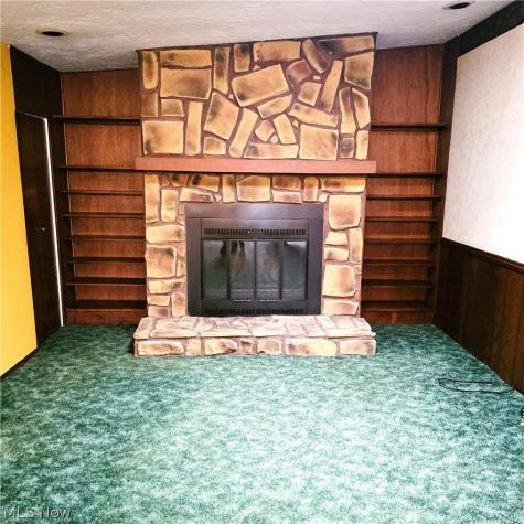 6113 Carol Drive Brook Park OH 44142