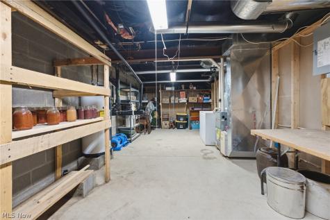 6828 Angling Road Wooster OH 44691