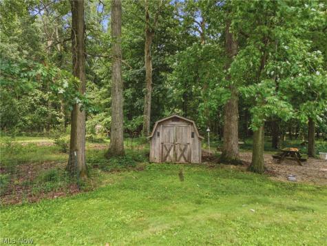 6828 Angling Road Wooster OH 44691