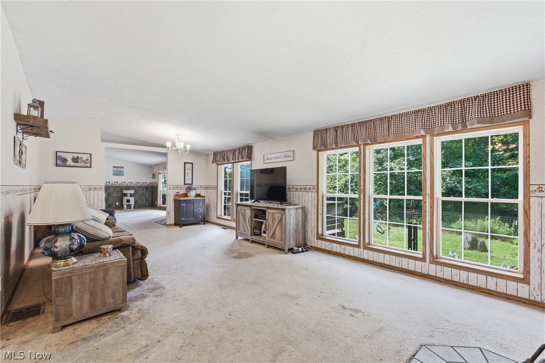 6828 Angling Road Wooster OH 44691