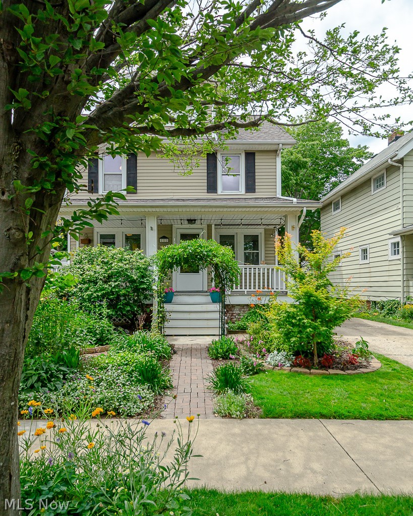 2222 Wyandotte Avenue Lakewood OH 44107