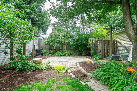 2222 Wyandotte Avenue Lakewood OH 44107