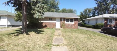 1738 W 21st Street Lorain OH 44052