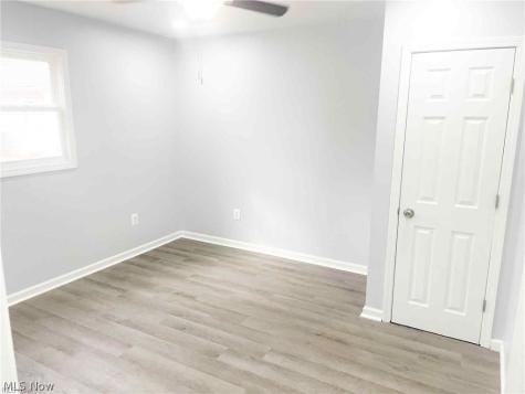 1738 W 21st Street Lorain OH 44052