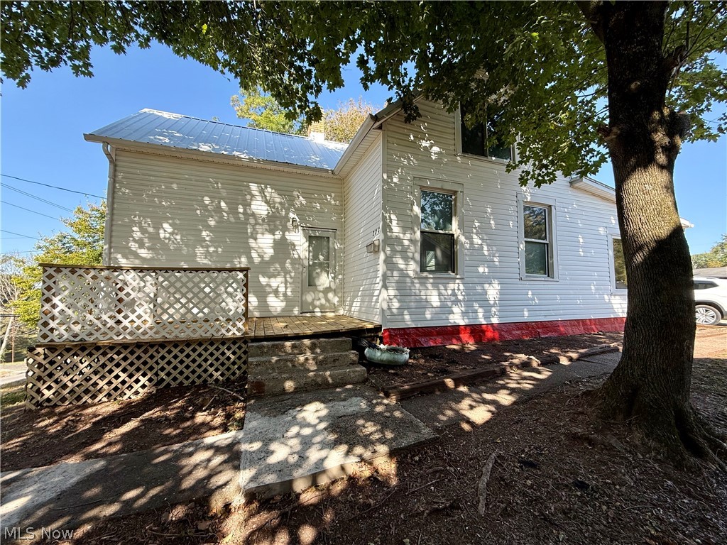 220 Oaklawn Avenue Woodsfield OH 43793
