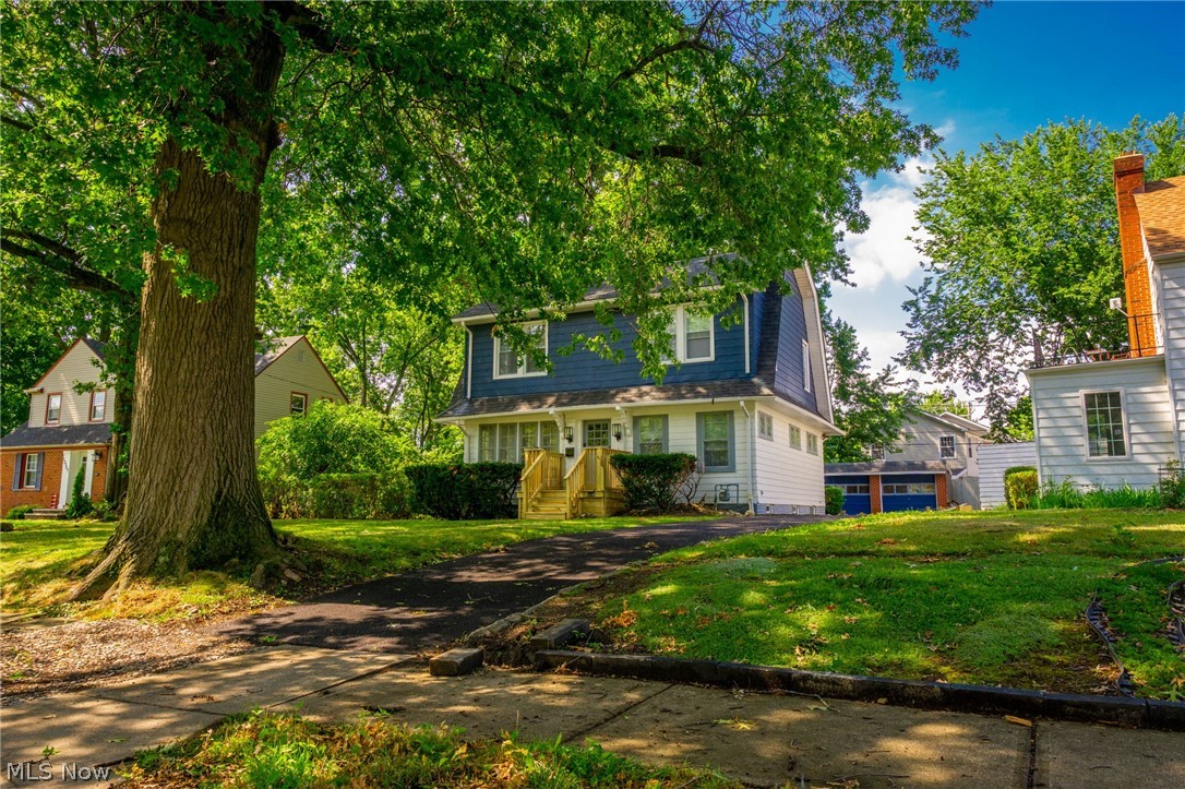 13513 Corby Road Cleveland OH 44120