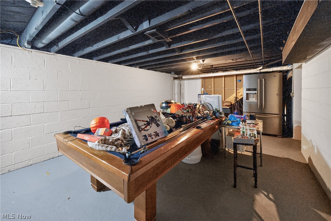 38385 Aurora Road Solon OH 44139