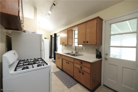 6340 Smith Road Brook Park OH 44142