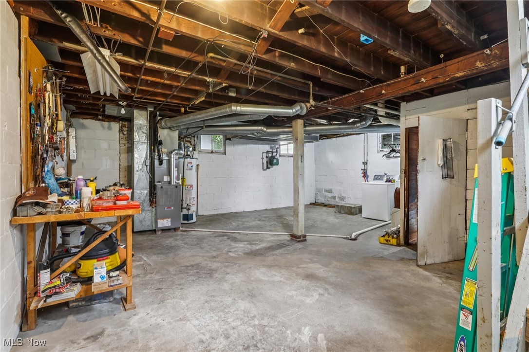 172 Emmons Avenue Akron OH 44312