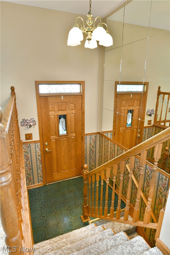 8350 Venice Heights Drive NE Warren OH 44484