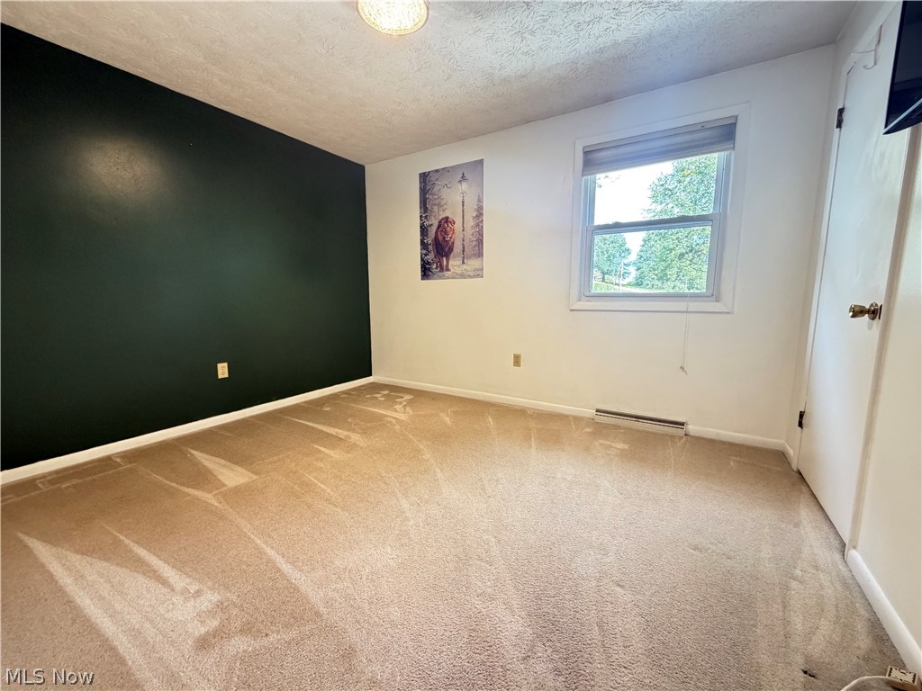 430 Hazelwood Drive SW New Philadelphia OH 44663
