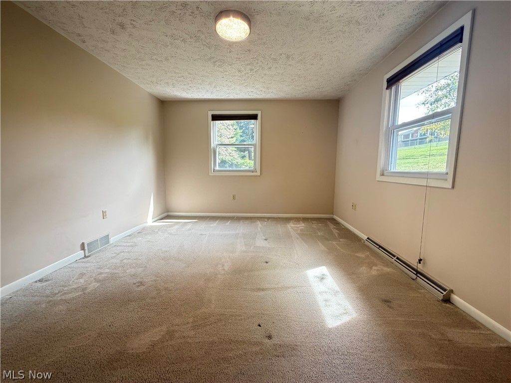 430 Hazelwood Drive SW New Philadelphia OH 44663