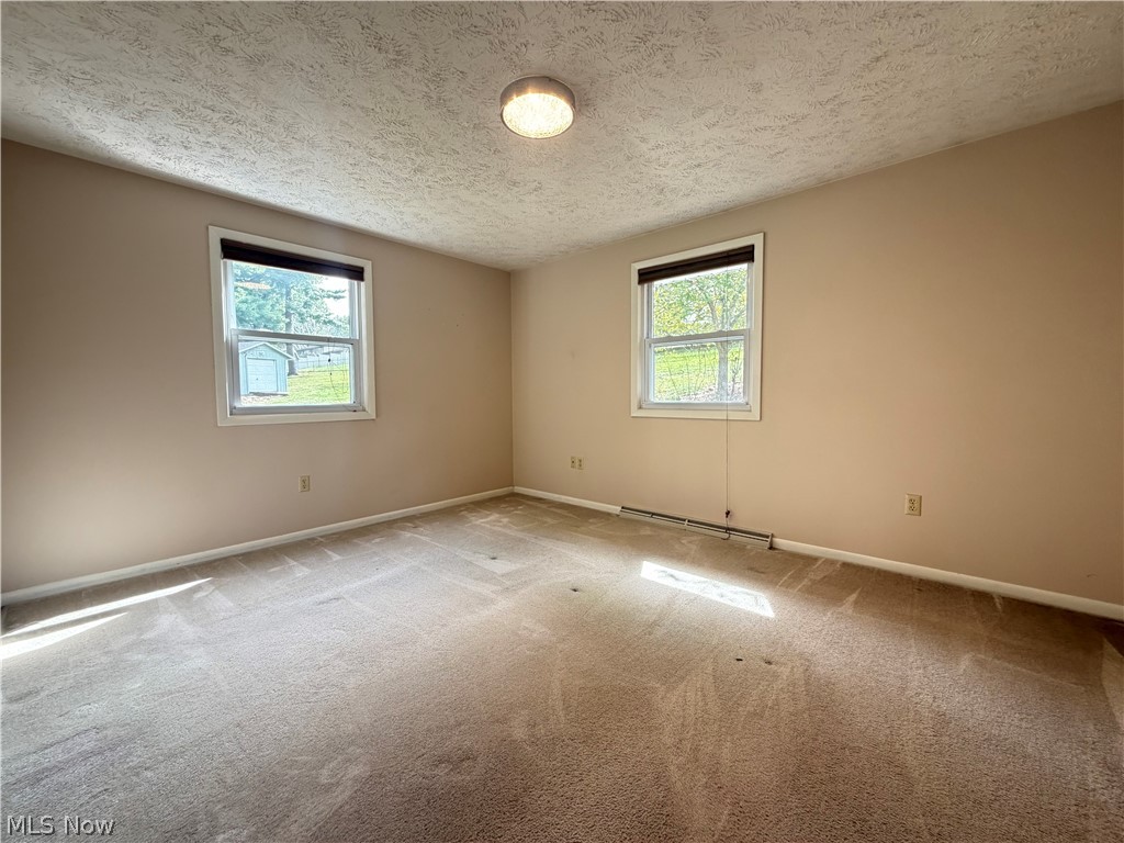 430 Hazelwood Drive SW New Philadelphia OH 44663