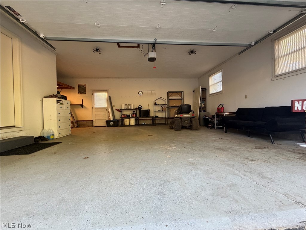 430 Hazelwood Drive SW New Philadelphia OH 44663