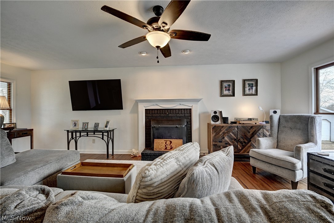 717 Pine Hills Drive SW Massillon OH 44646