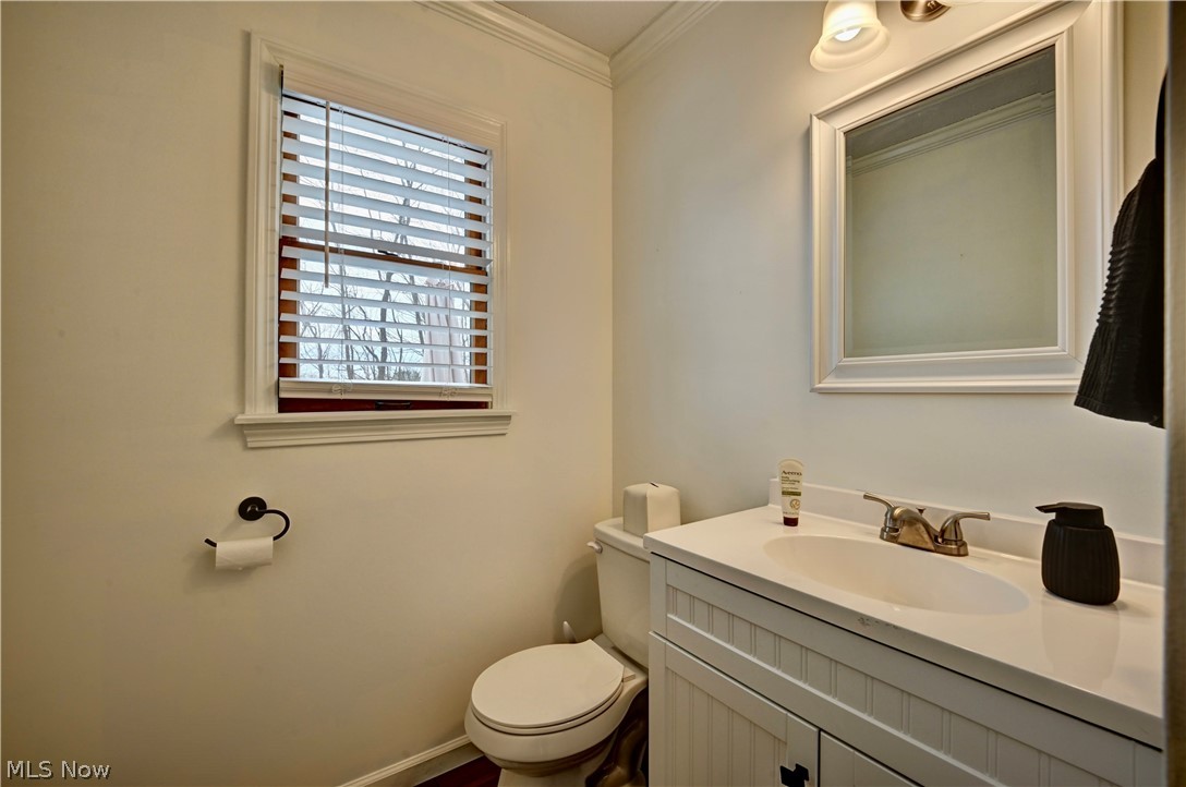 717 Pine Hills Drive SW Massillon OH 44646