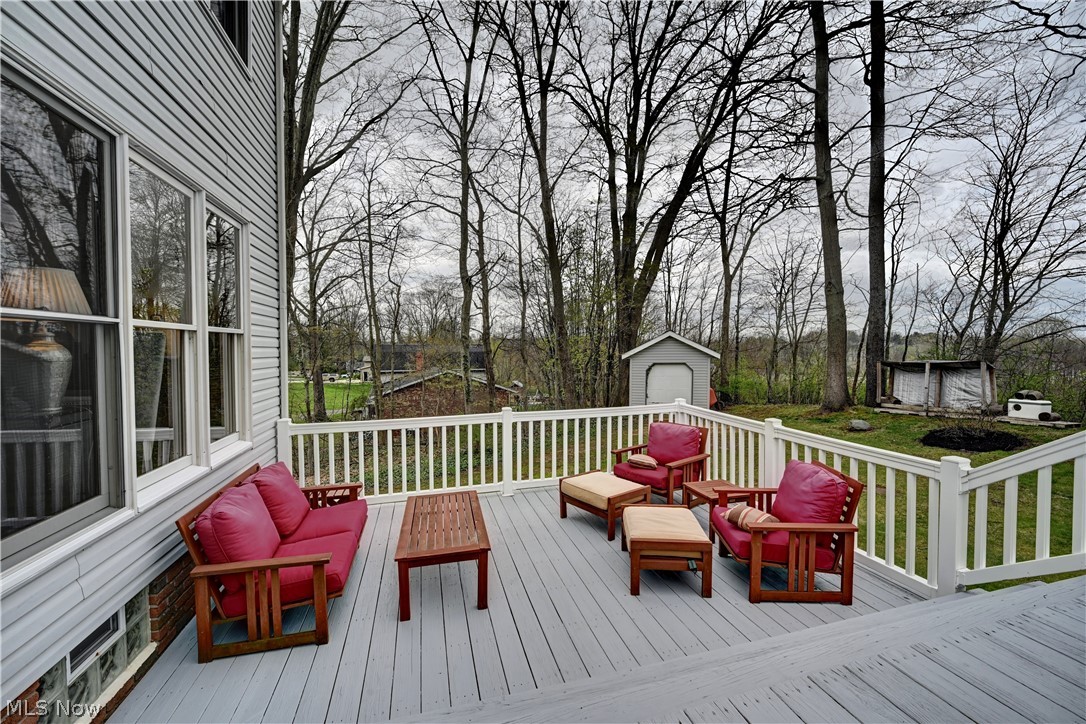 717 Pine Hills Drive SW Massillon OH 44646