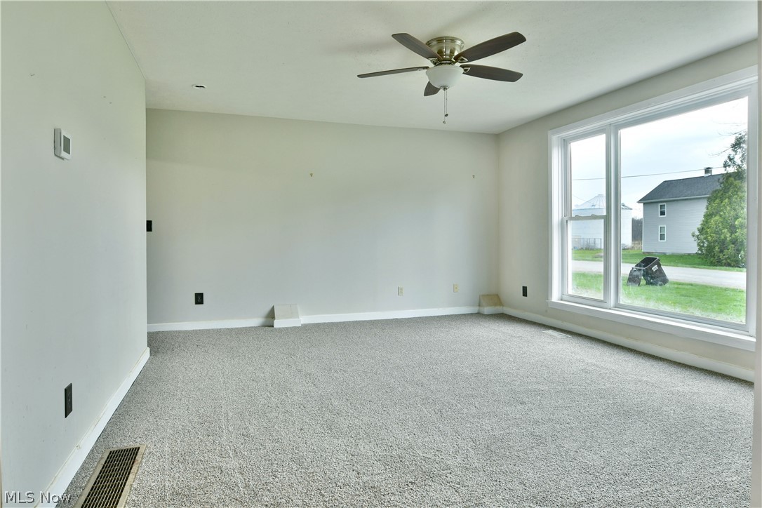 6979 Thompson Clark Road Bristolville OH 44402