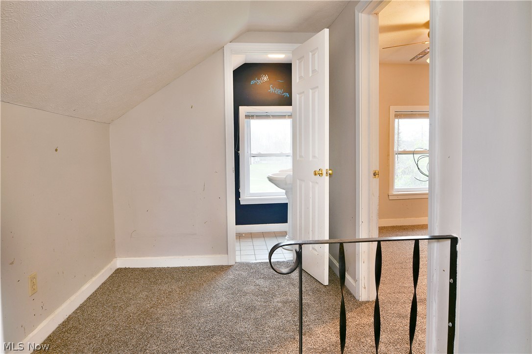 6979 Thompson Clark Road Bristolville OH 44402
