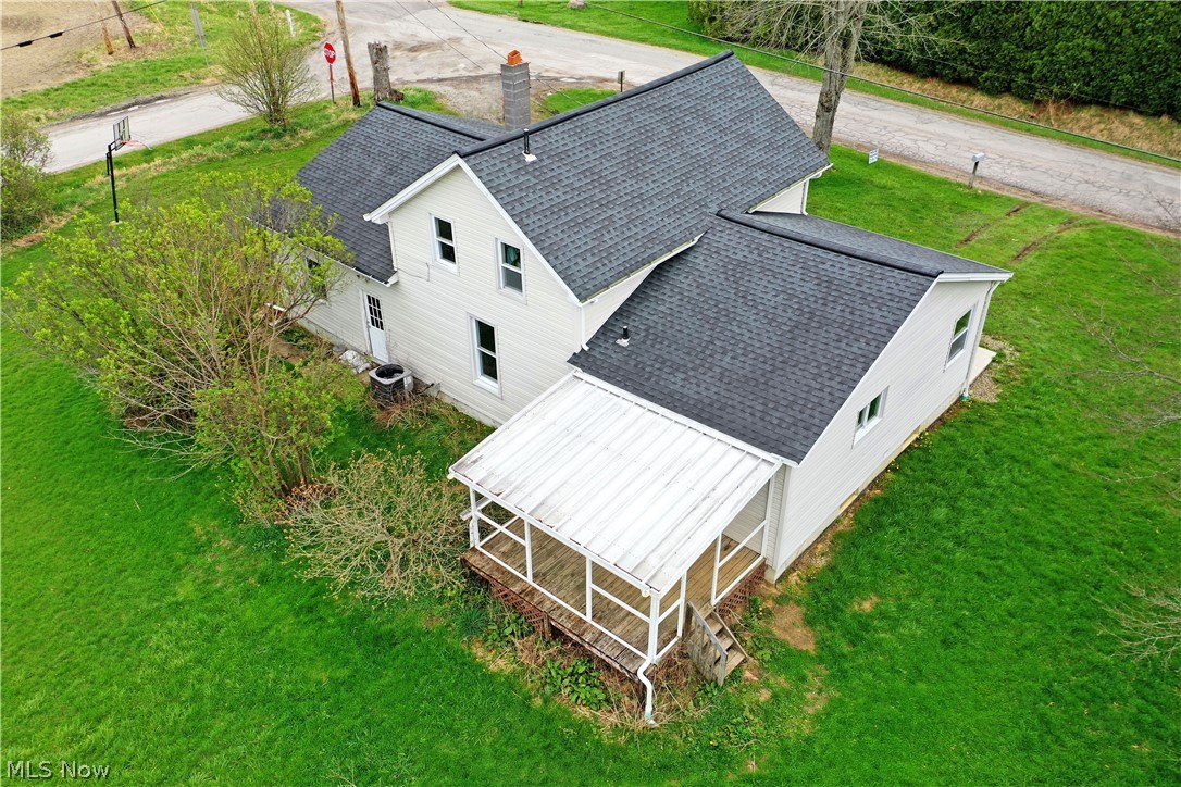 6979 Thompson Clark Road Bristolville OH 44402