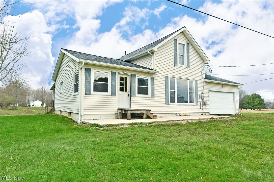 6979 Thompson Clark Road Bristolville OH 44402