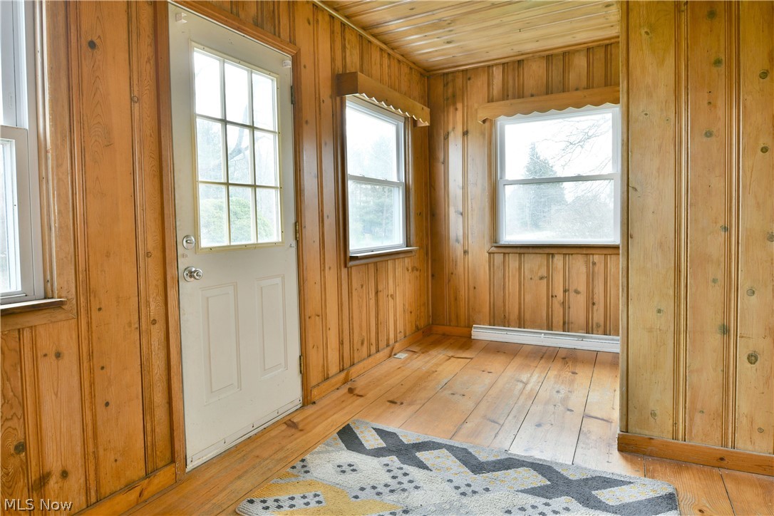 6979 Thompson Clark Road Bristolville OH 44402