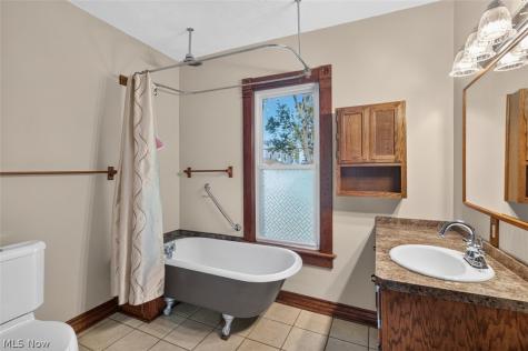 820 6th Street SW Massillon OH 44647