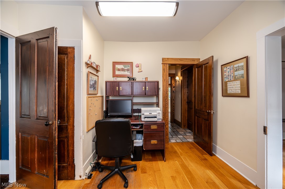 137 Market Street Cortland OH 44410