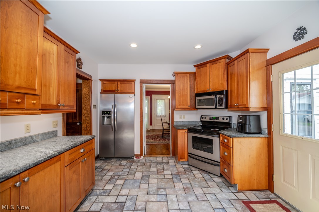 137 Market Street Cortland OH 44410