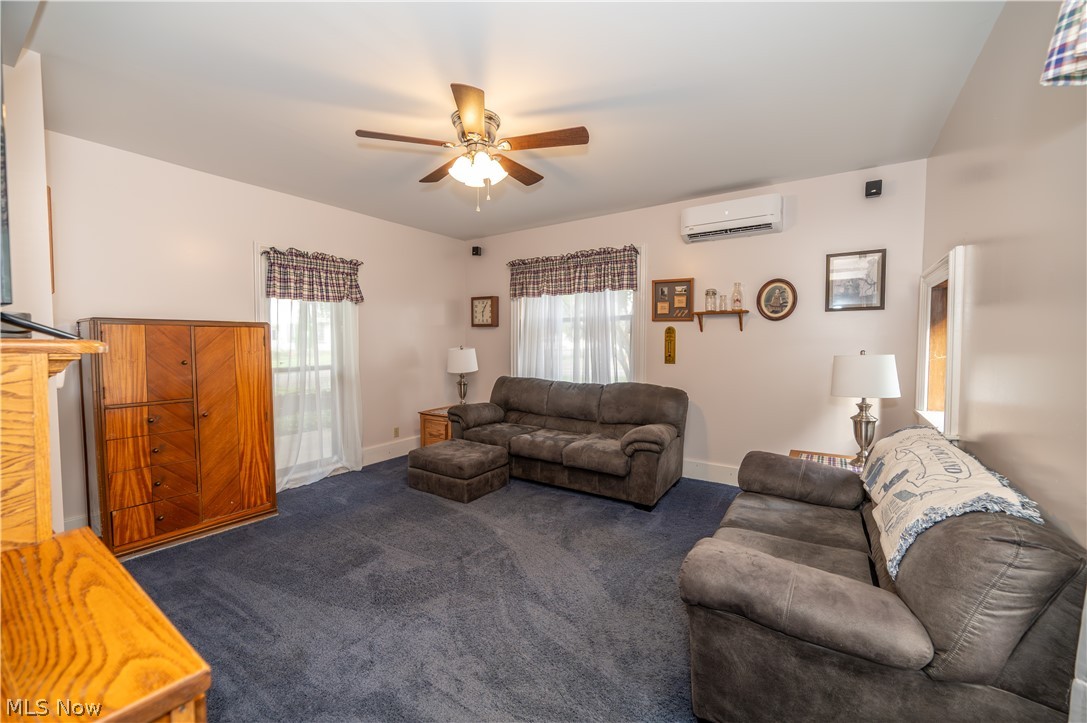 137 Market Street Cortland OH 44410