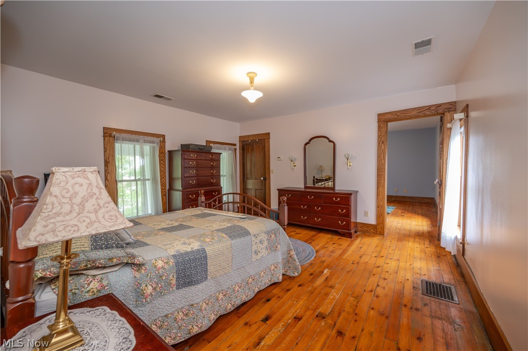 137 Market Street Cortland OH 44410