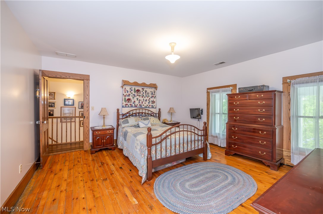 137 Market Street Cortland OH 44410