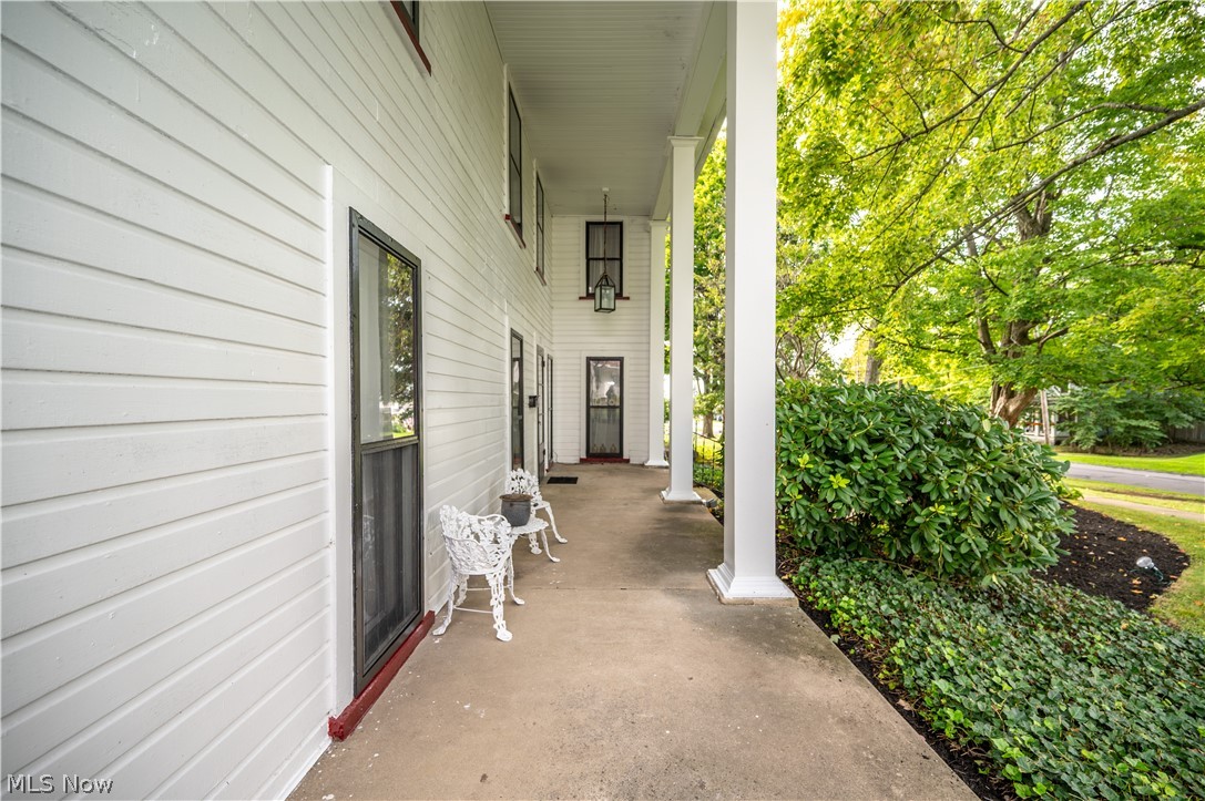 137 Market Street Cortland OH 44410
