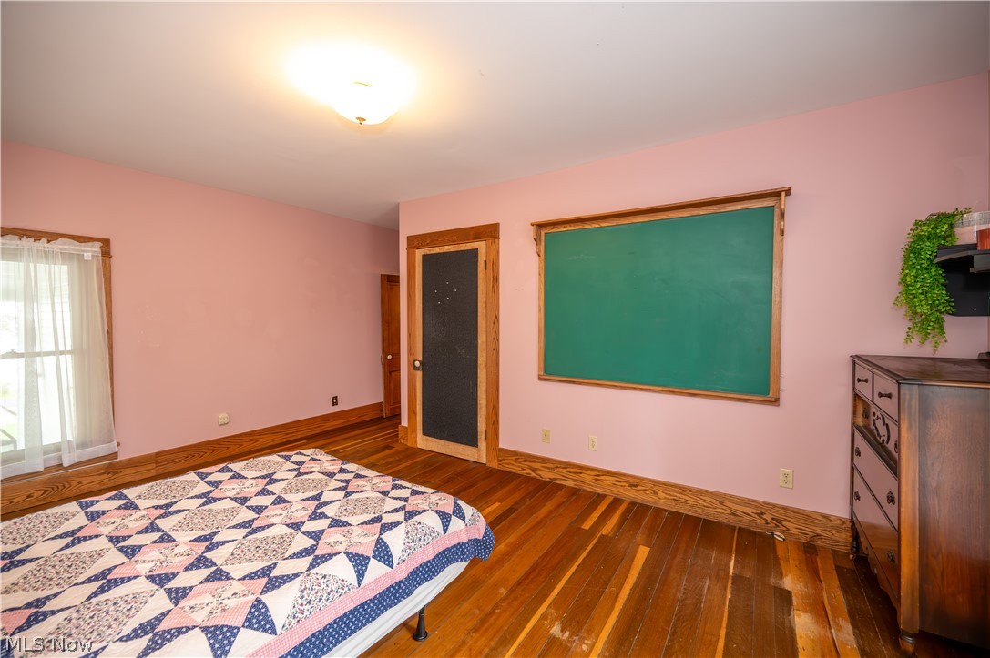 137 Market Street Cortland OH 44410