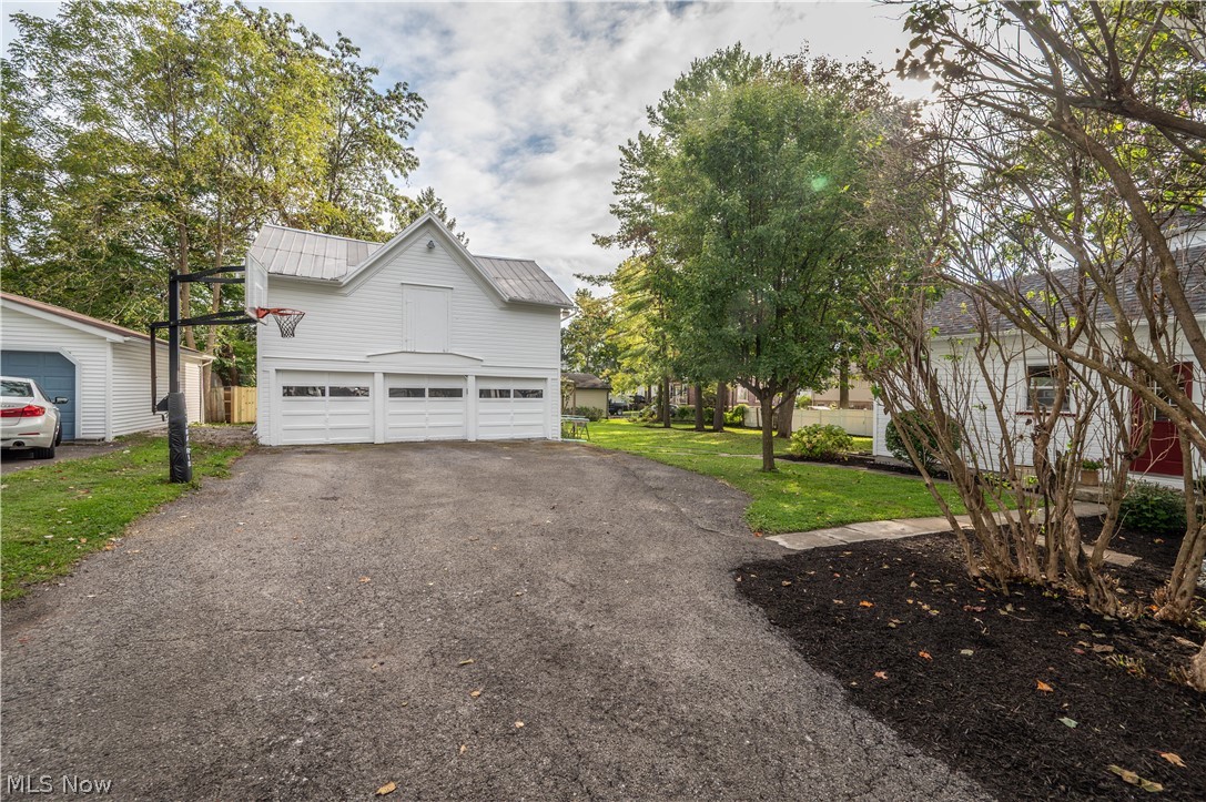 137 Market Street Cortland OH 44410
