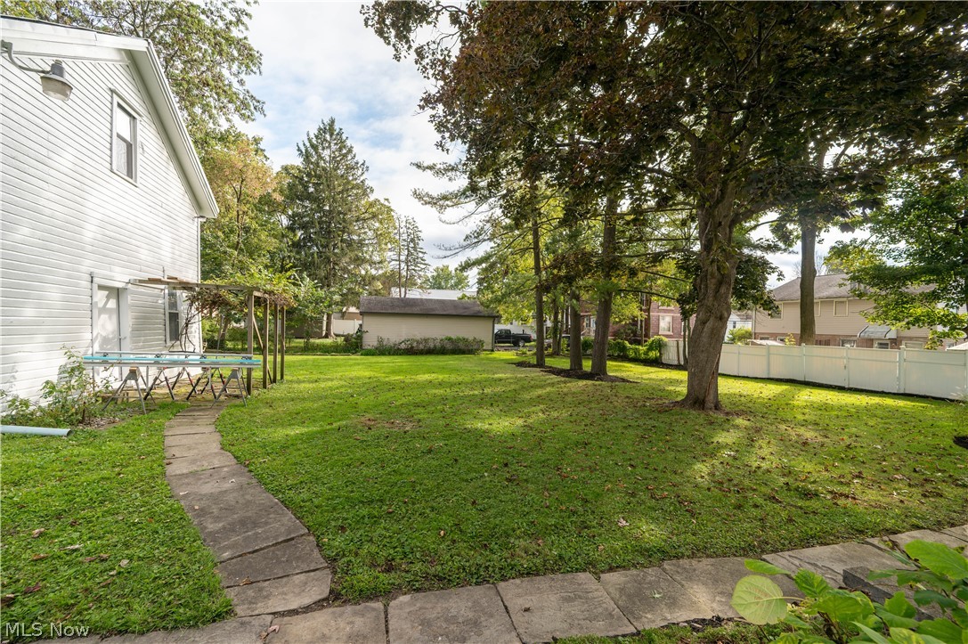 137 Market Street Cortland OH 44410